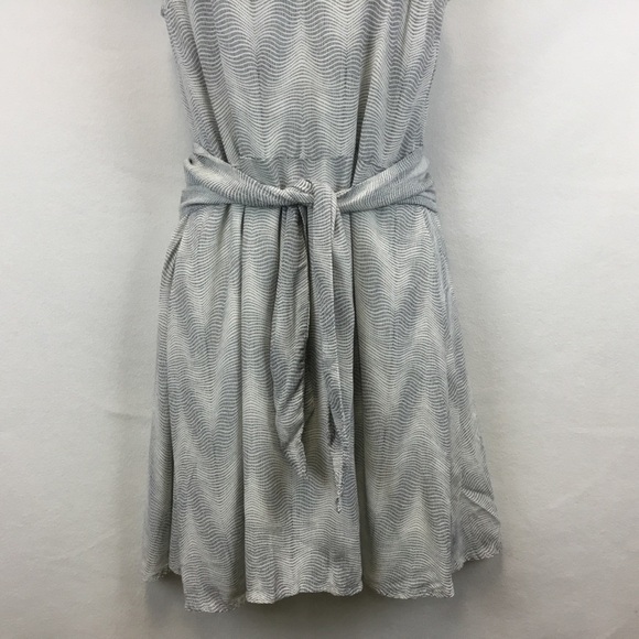 GAP Chevron Print Sleeveless Tie Waist Dress. - Picture 7 of 13